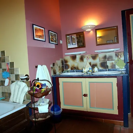 莱斯奇美里斯酒店 Puylaroque