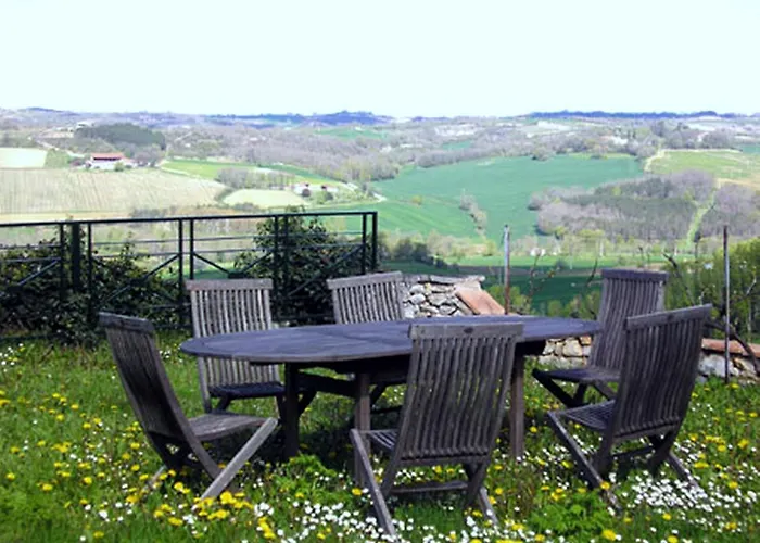 Les Chimeres فندق مبيت وإفطار