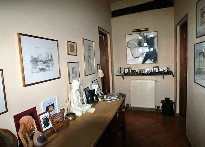 Les Chimeres فندق مبيت وإفطار 4*