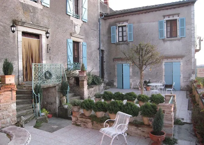 Les Chimeres فندق مبيت وإفطار 4*