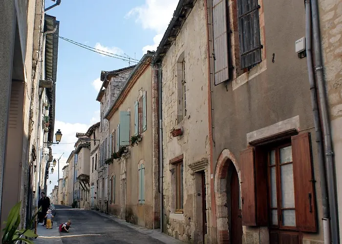 Les Chimeres فندق مبيت وإفطار 4*