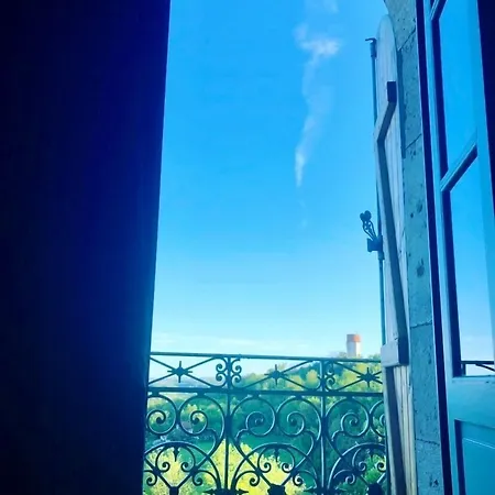 Couette-café Les Chimères 4*