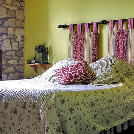 Couette-café Les Chimères 4*