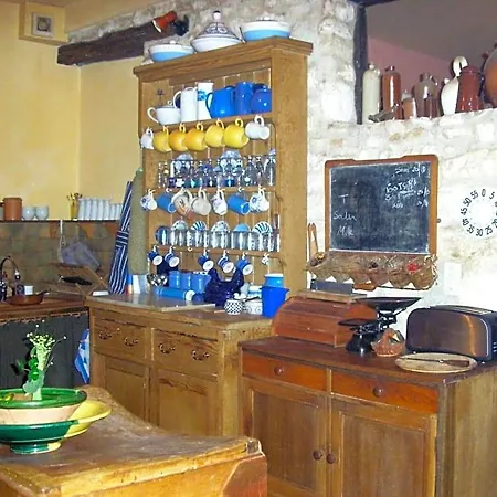 Bed & Breakfast Les Chimeres Puylaroque
