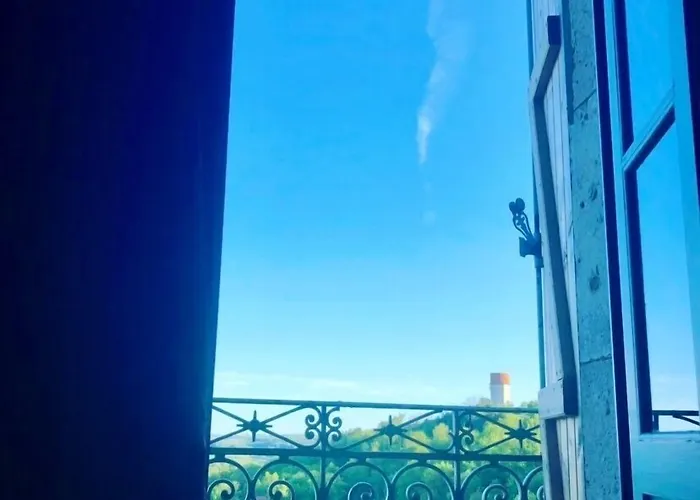 فندق مبيت وإفطار Les Chimeres 4*