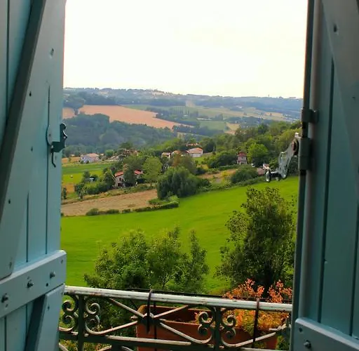 فندق مبيت وإفطار Les Chimeres 4*