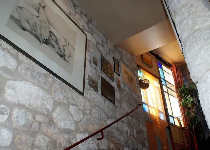 Les Chimeres 4* Puylaroque